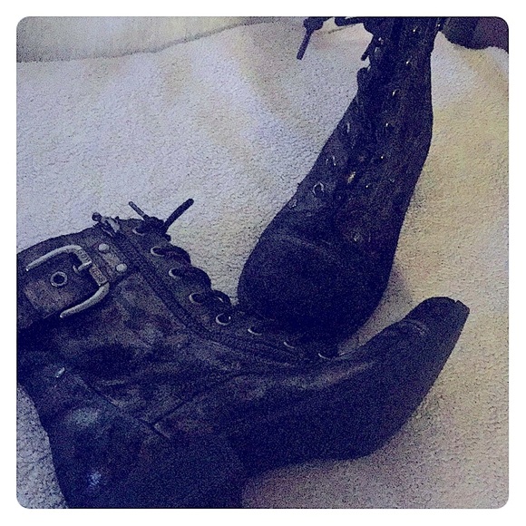 Guess Combat boots - Picture 4 of 4